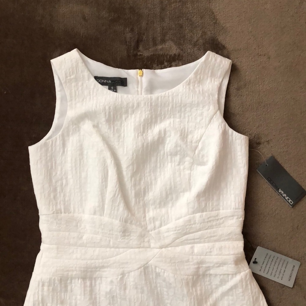 NWT Donna Ricco Sleeveless Waist Yoke Sheath Dress - Picture 3 of 8